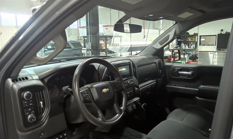 chevrolet Silverado 1500 2021 - 16