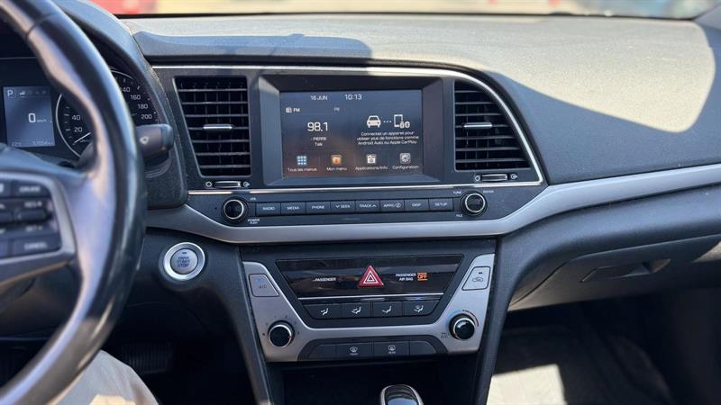 hyundai Elantra 2018 - 17