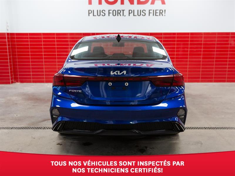 kia Forte 2023 - 11
