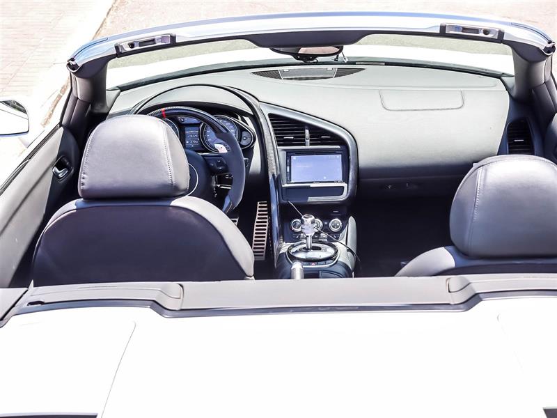 audi R8 Spyder 2014 - 11