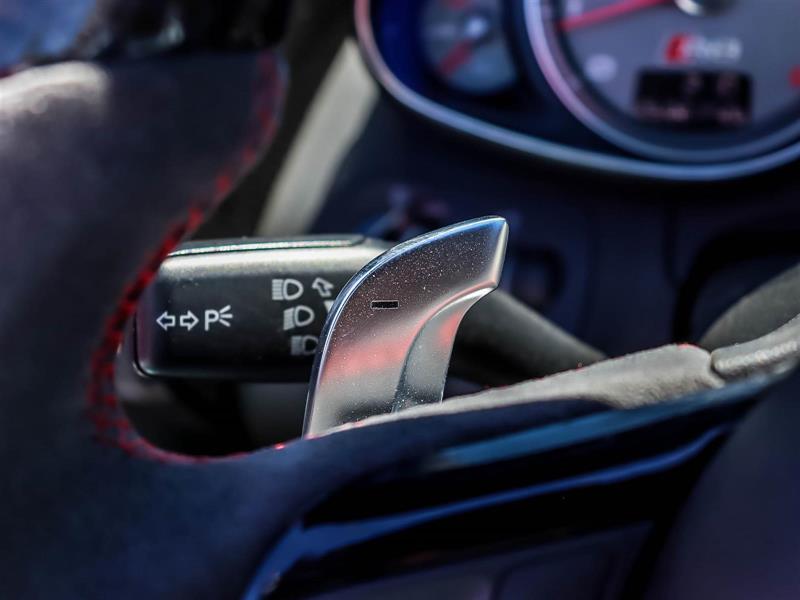 audi R8 Spyder 2014 - 36