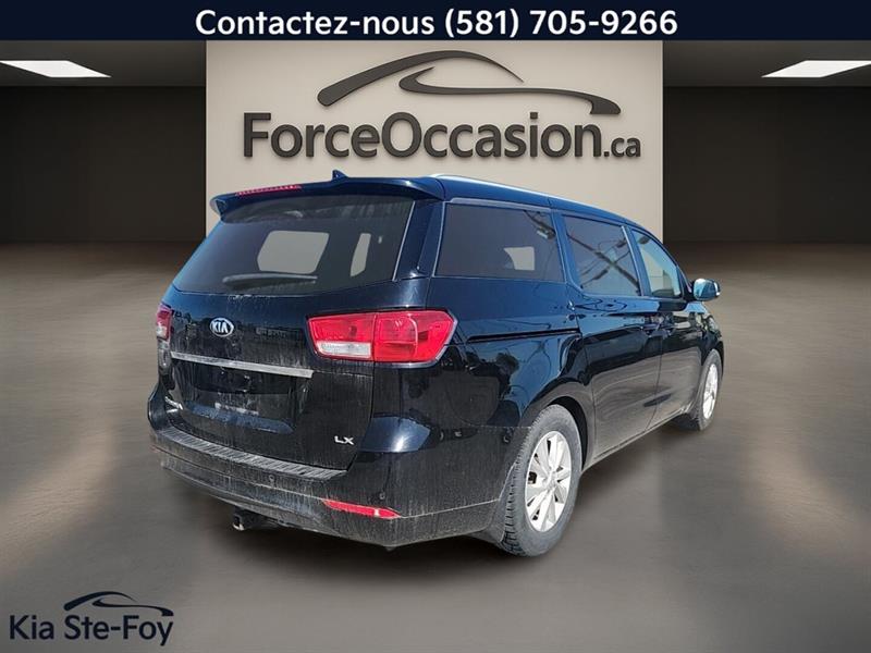kia Sedona 2018 - 3