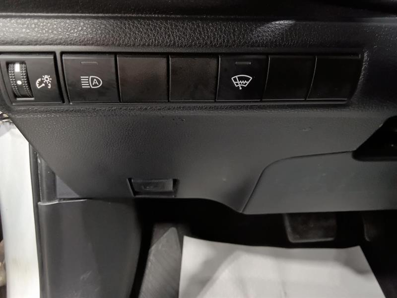 toyota Corolla 2020 - 27