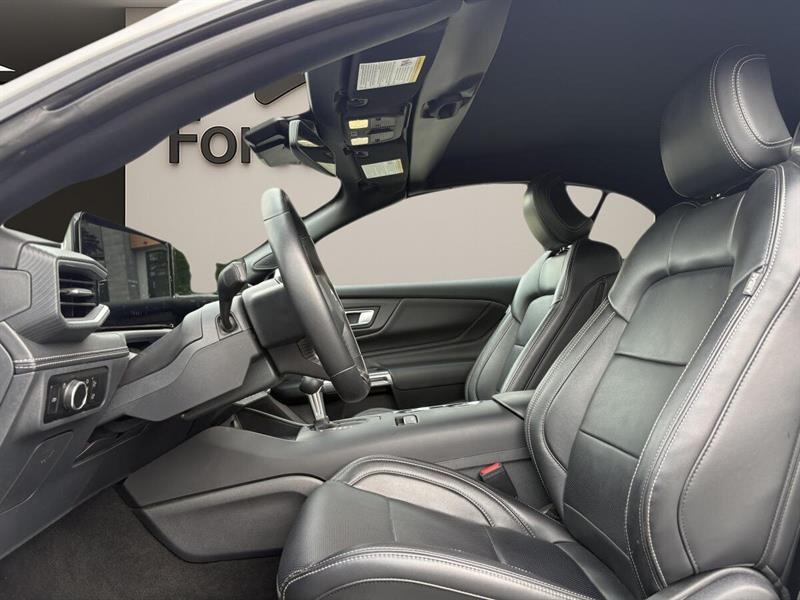 ford Mustang 2025 - 6