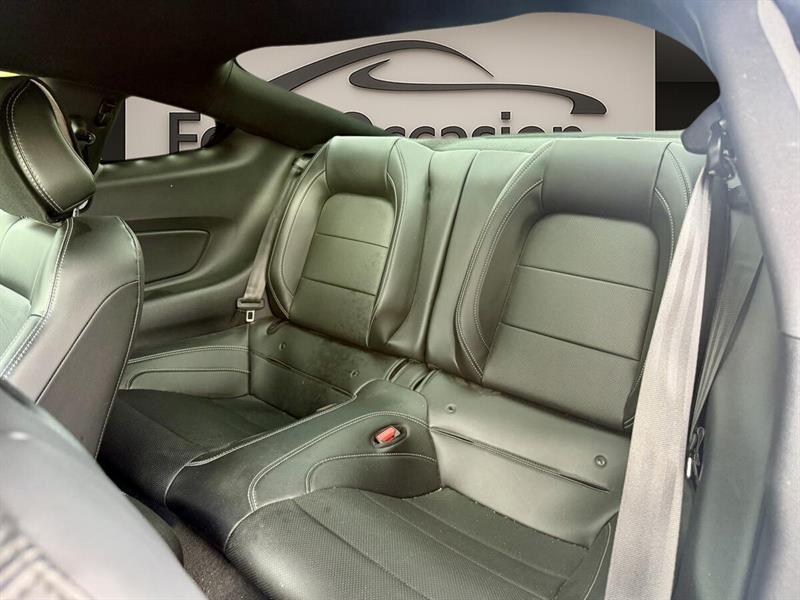 ford Mustang 2022 - 8