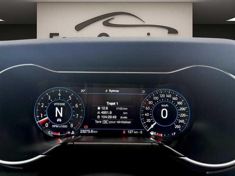 ford Mustang 2022 - 16