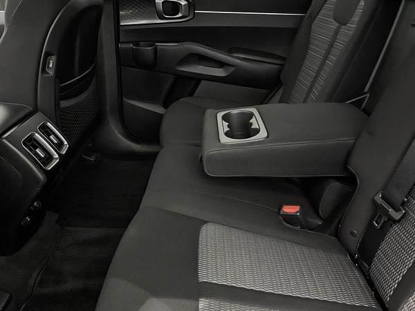 kia Sorento 2022 - 25