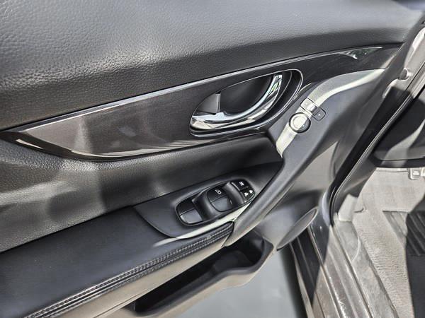 nissan Rogue 2019 - 10