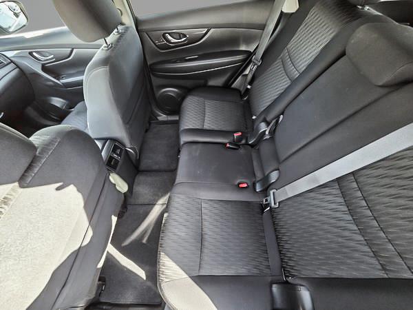 nissan Rogue 2019 - 17