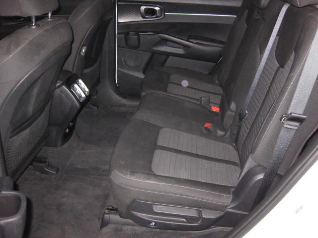 kia Sorento 2023 - 11