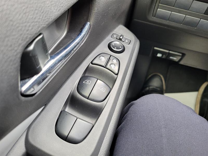 nissan Kicks 2023 - 24