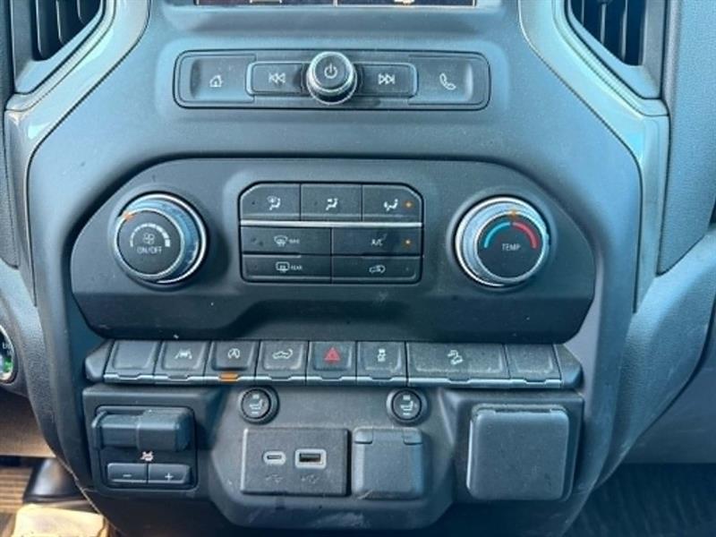 chevrolet Silverado 1500 2025 - 9