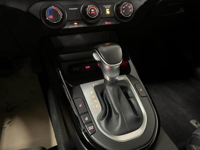 kia Forte 2023 - 19
