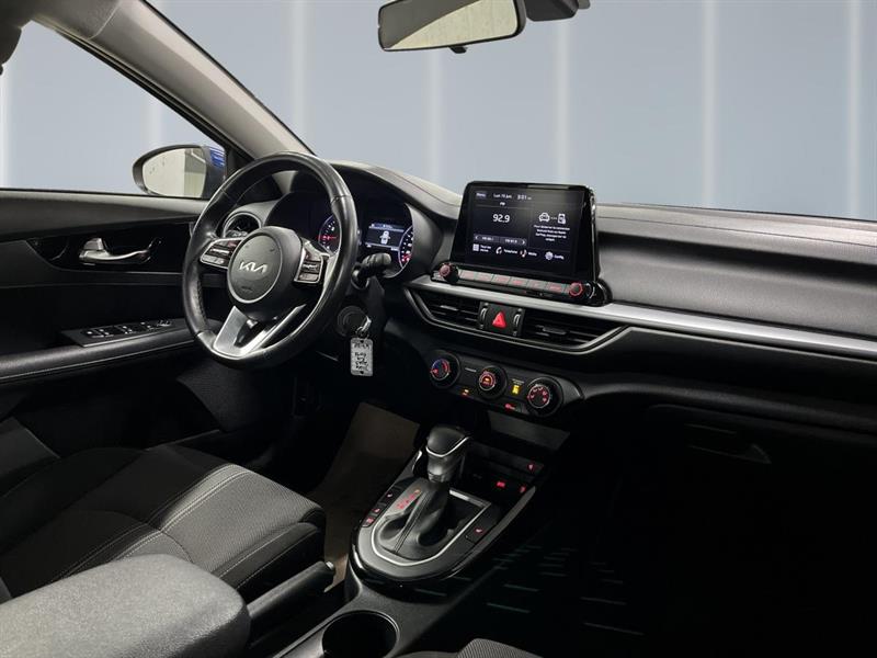 kia Forte 2023 - 21