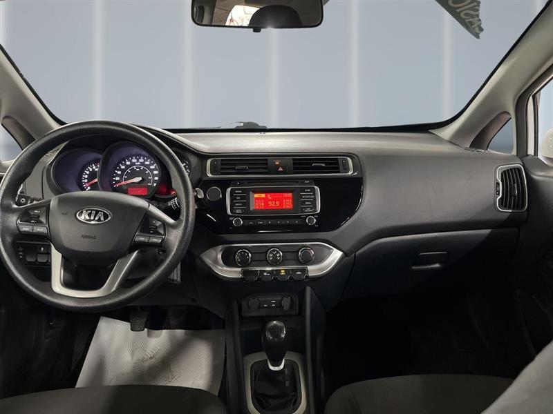 kia Rio 2016 - 16