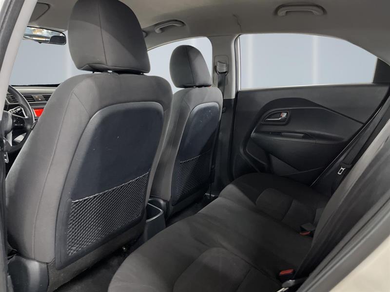 kia Rio 2016 - 21