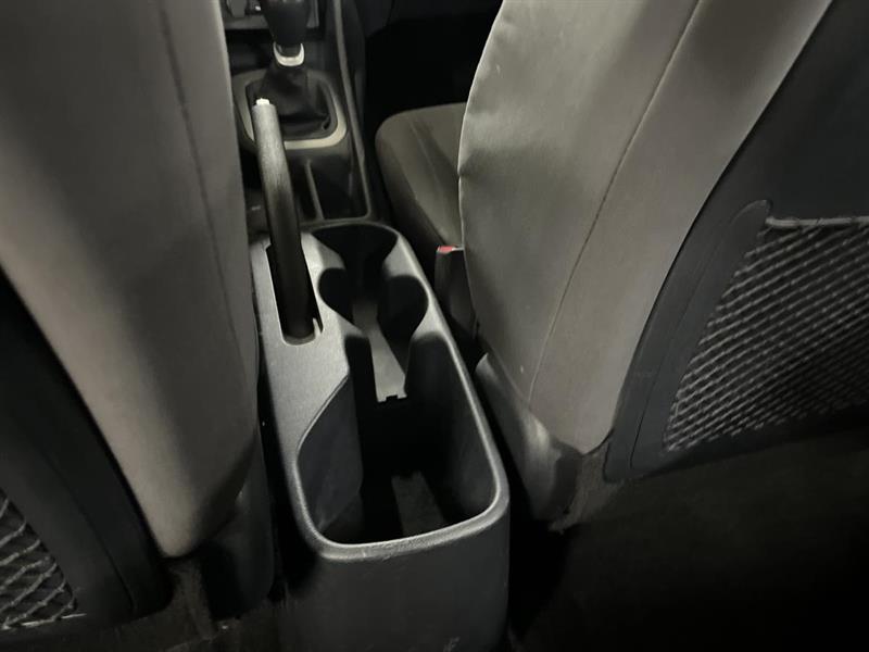 kia Rio 2016 - 22