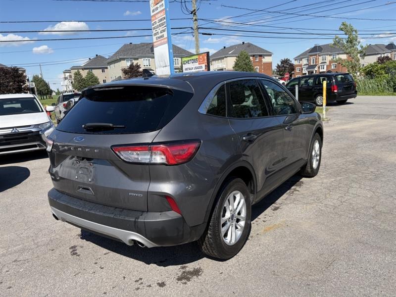 ford Escape 2022 - 4
