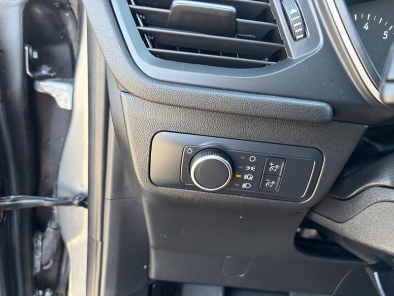 ford Escape 2022 - 12