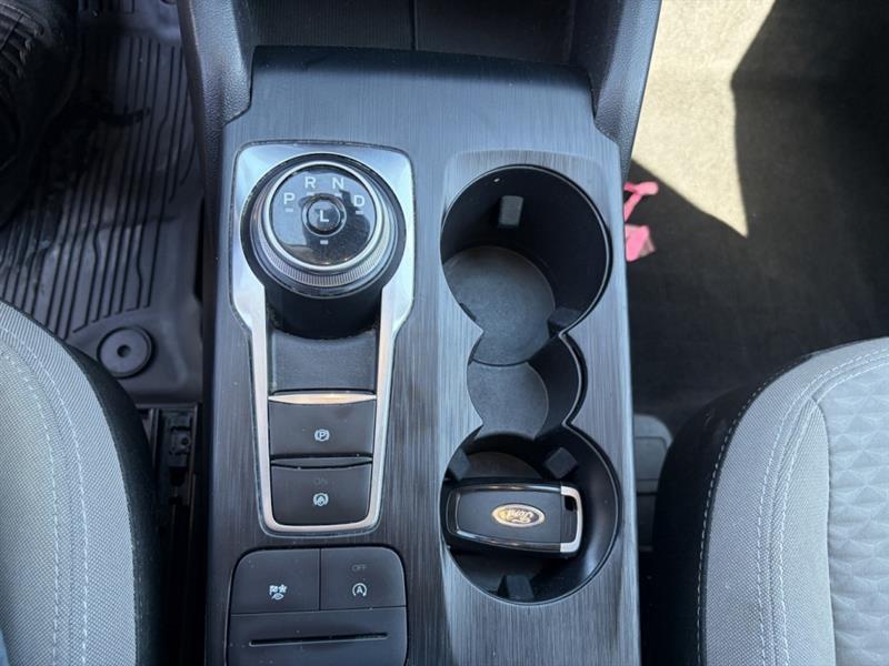 ford Escape 2022 - 16