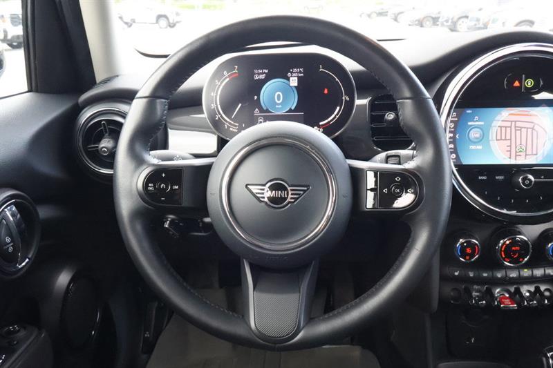 mini 5 Door 2022 - 11