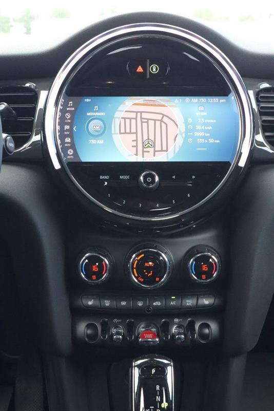 mini 5 Door 2022 - 15