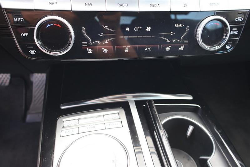genesis G80 2021 - 20