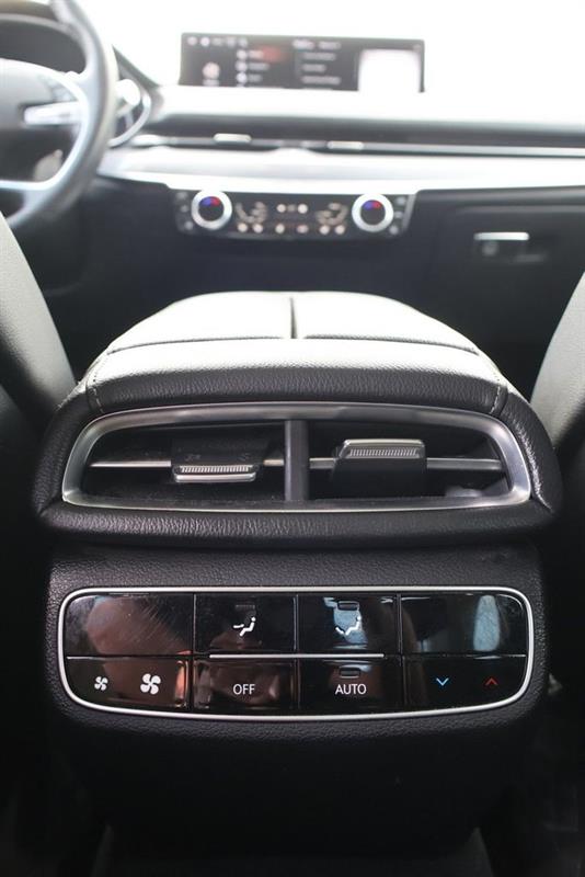 genesis G80 2021 - 24
