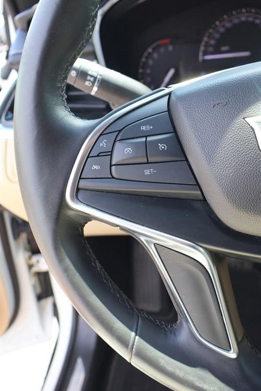 cadillac XT5 2018 - 11