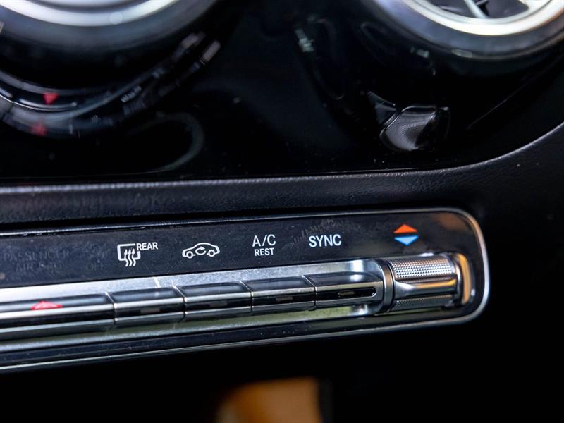 mercedes-benz A-Class 2020 - 22