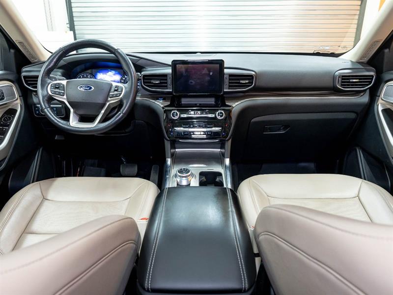 ford Explorer 2022 - 12