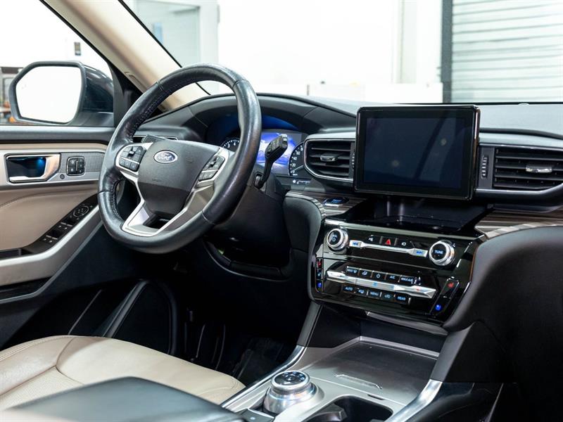 ford Explorer 2022 - 27