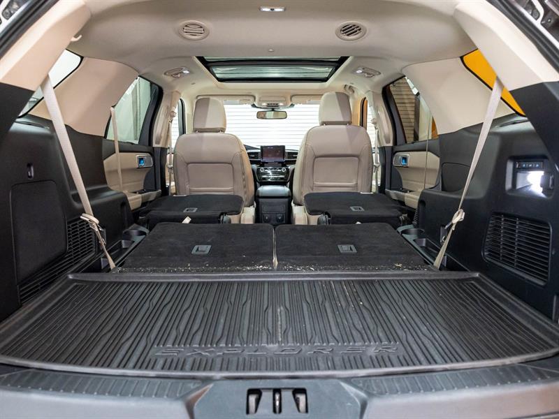 ford Explorer 2022 - 32