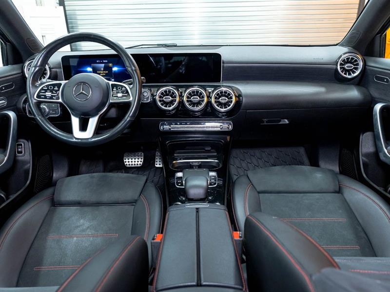 mercedes-benz A-Class 2020 - 12