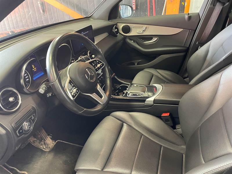 mercedes-benz GLC 2022 - 5