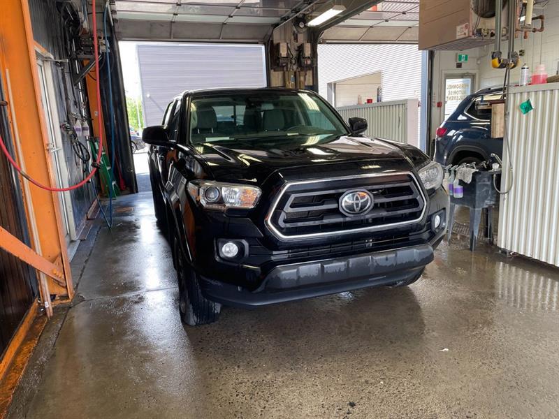 toyota Tacoma 2022 - 9