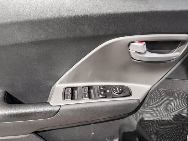 kia Niro 2020 - 13
