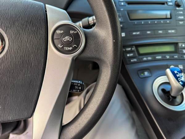 toyota Prius 2011 - 18