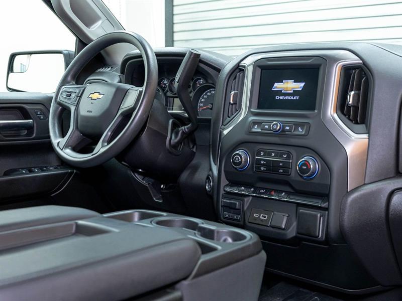 chevrolet Silverado 1500 2024 - 28