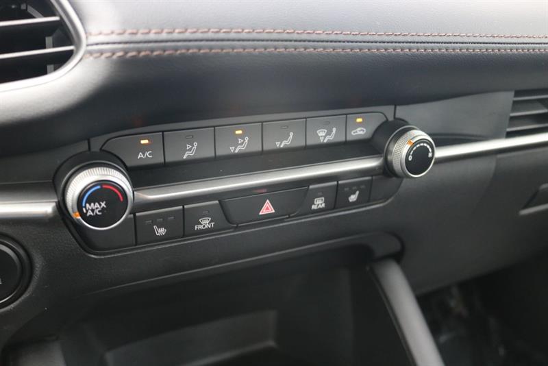 mazda Mazda3 2025 - 17