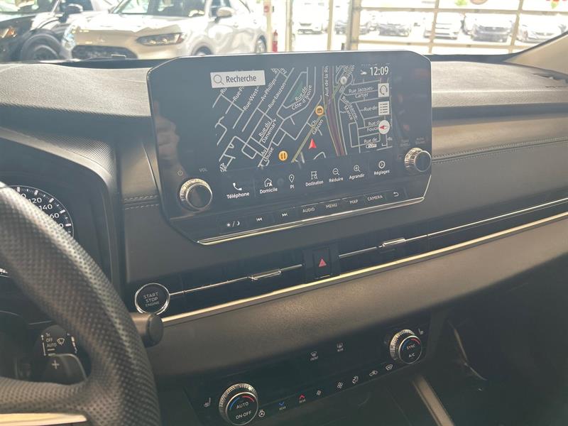 mitsubishi Outlander 2023 - 28
