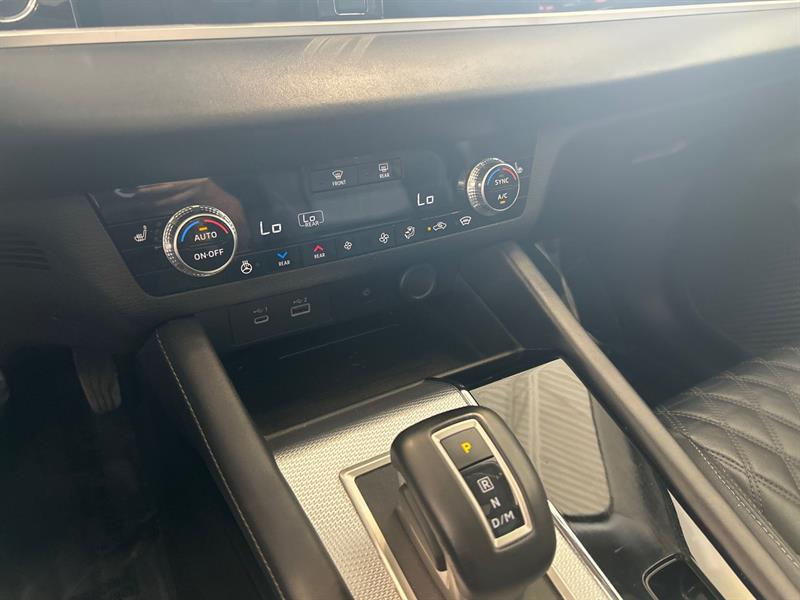 mitsubishi Outlander 2023 - 30