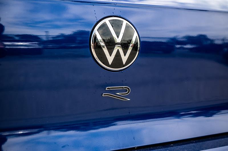 volkswagen Golf R 2024 - 12