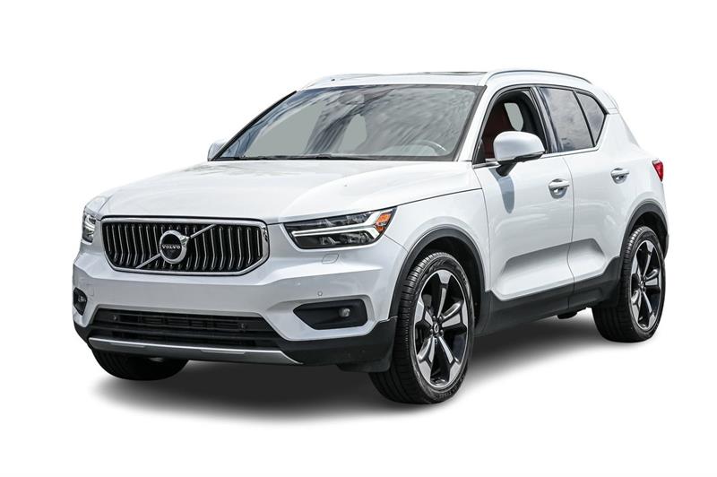 volvo XC40 2021