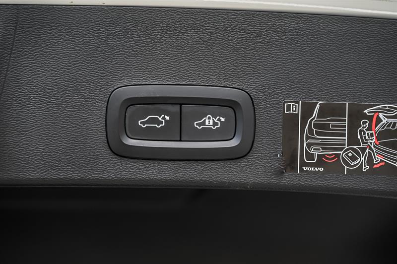 volvo XC40 2021 - 11