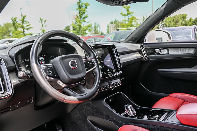 volvo XC40 2021 - 12