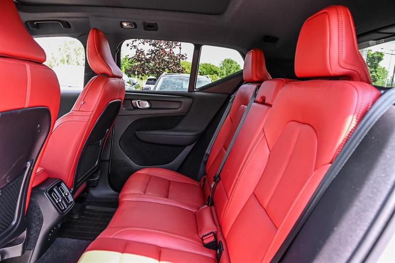 volvo XC40 2021 - 24