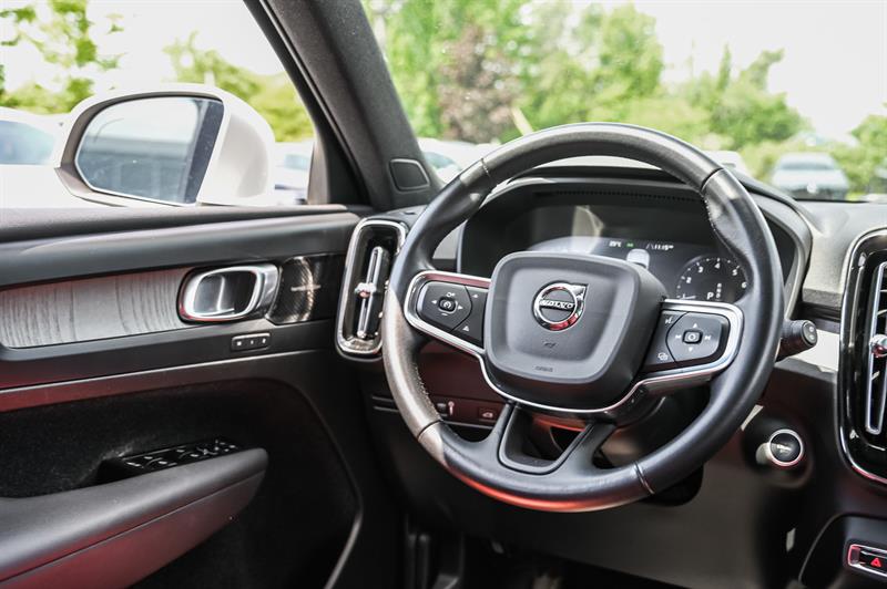 volvo XC40 2021 - 26