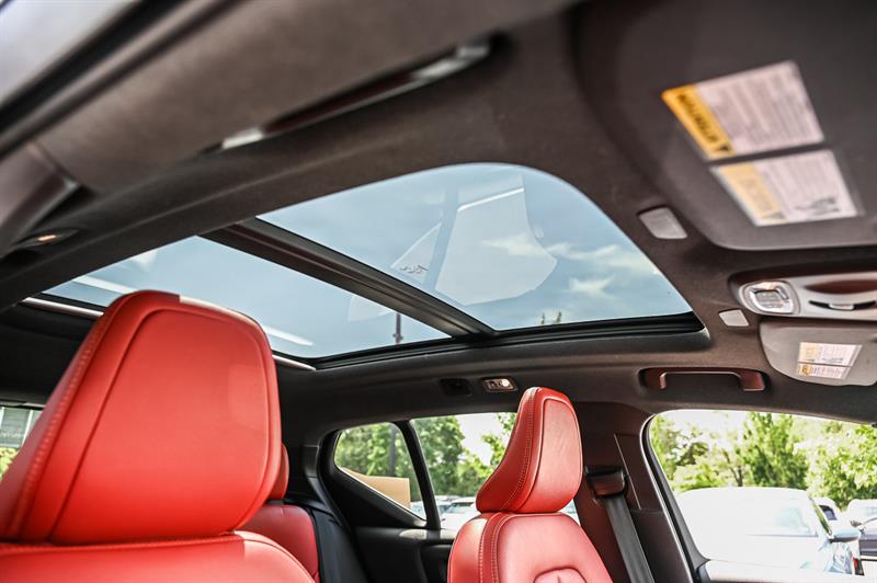 volvo XC40 2021 - 30