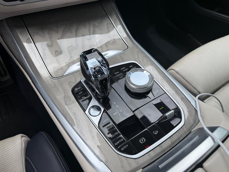 bmw X7 2022 - 10